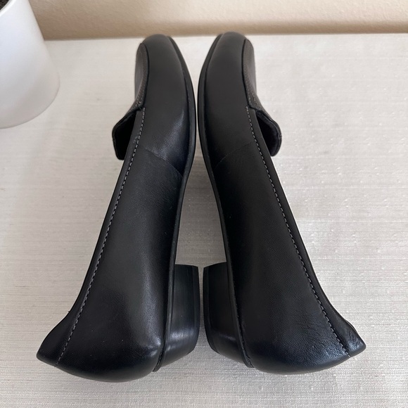 New Clarks Active Air Black Leather Stitched Loafers Women’s 8.5N - Picture 8 of 12